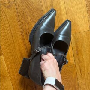 Vagabond Vivian Pumps